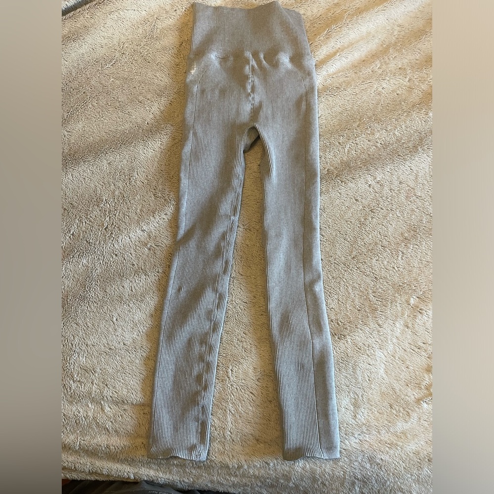 Free people movement ribbed leggings